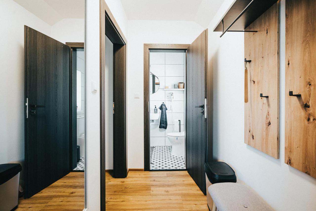 Apartman Milbach Mlynica Exteriör bild
